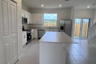1182 SE Palm Terrace, Florida City, FL 33034 - Photo 6
