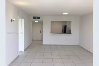 500 Three Islands Blvd #M16, Hallandale Beach, FL 33009 - Photo 2