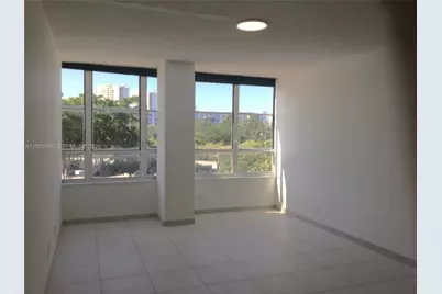 500 Three Islands Blvd #M16, Hallandale Beach, FL 33009 - Photo 6