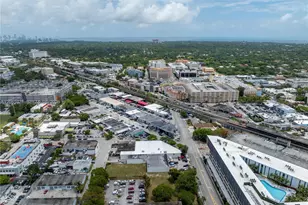 6001 SW 70th St, South Miami, FL 33143 - Photo 36