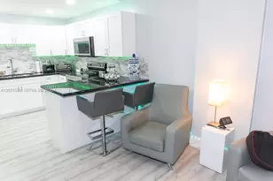 6190 W 19th Ave, Hialeah, FL 33012 - Photo 8