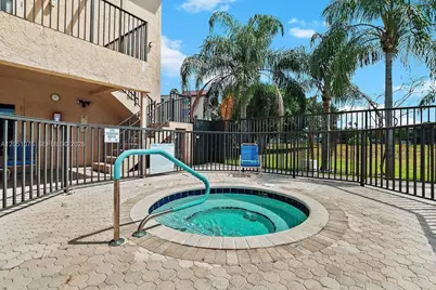 7220 Lake Cir Dr #301, Margate, FL 33063 - Photo 10