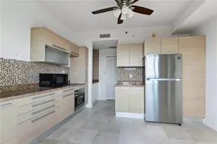 18911 Collins Ave, Sunny Isles Beach, FL 33160 - Photo 38