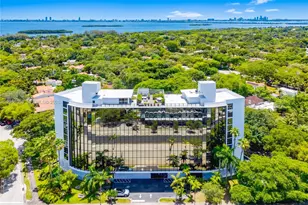 5701 Biscayne Blvd, Miami, FL 33137 - Photo 16