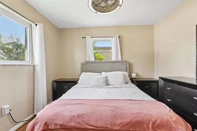 250 N 66th Ave, Hollywood, FL 33024 - Photo 30