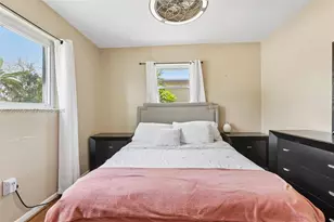 250 N 66th Ave, Hollywood, FL 33024 - Photo 30