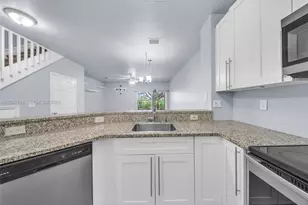 8306 Santa Monica Ave, Tamarac, FL 33321 - Photo 12