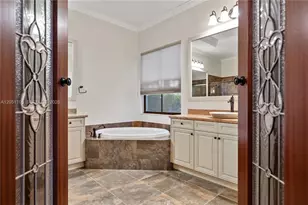 8420 NW 33rd St, Cooper City, FL 33024 - Photo 48
