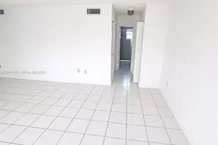 1655 W 44th Pl, Hialeah, FL 33012 - Photo 6