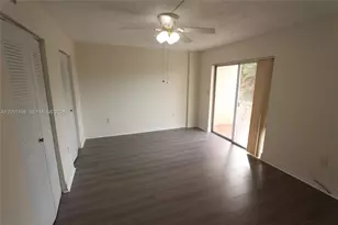 1655 W 44th Pl, Hialeah, FL 33012 - Photo 22