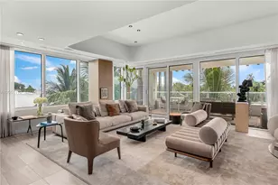 4701 N Meridian Ave, Miami Beach, FL 33140 - Photo 2