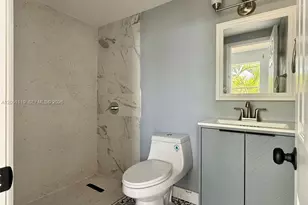 1027 Pennsylvania Ave, Miami Beach, FL 33139 - Photo 14