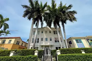 1027 Pennsylvania Ave, Miami Beach, FL 33139 - Photo 2