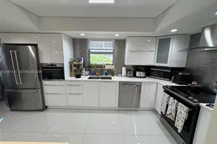 1912 S Ocean Dr, Hallandale Beach, FL 33009 - Photo 4