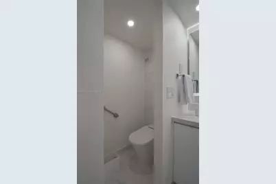 1121 Crandon Blvd #D301, Key Biscayne, FL 33149 - Photo 34