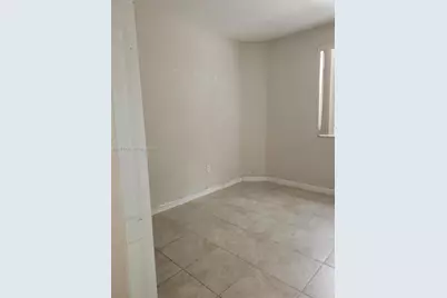 1663 SE 29th St #208, Homestead, FL 33035 - Photo 8