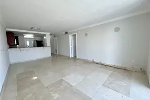 1045 10th St, Miami Beach, FL 33139 - Photo 6