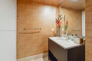 18201 Collins Ave, Sunny Isles Beach, FL 33160 - Photo 22