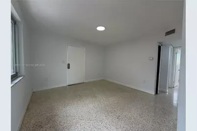 1460 SW 4th St #6, Miami, FL 33135 - Photo 2