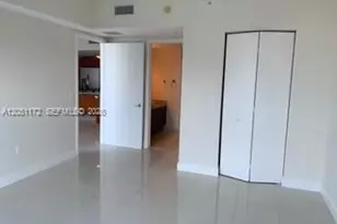 185 SW 7th St, Miami, FL 33130 - Photo 6