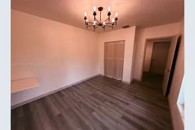 545 NE 111th St #1, Miami, FL 33161 - Photo 4