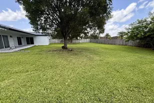 22262 SW 127th Pl, Miami, FL 33170 - Photo 6