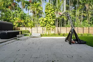 10555 NE 2nd Ave, Miami Shores, FL 33138 - Photo 40