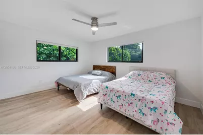 10555 NE 2nd Ave, Miami Shores, FL 33138 - Photo 28