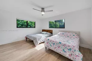 10555 NE 2nd Ave, Miami Shores, FL 33138 - Photo 28