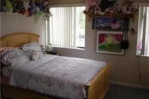 124 S Laurel Dr, Margate, FL 33063 - Photo 6