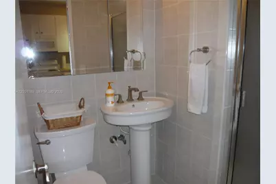 3300 N Surf Rd #9A, Hollywood, FL 33019 - Photo 10