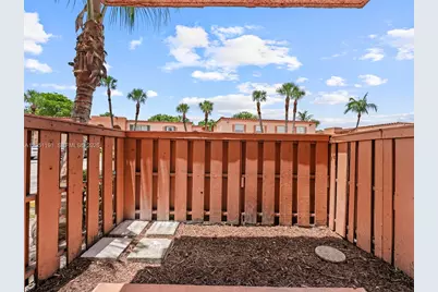 7220 Fairway Dr #G3, Miami Lakes, FL 33014 - Photo 24