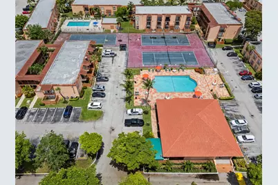 7220 Fairway Dr #G3, Miami Lakes, FL 33014 - Photo 28
