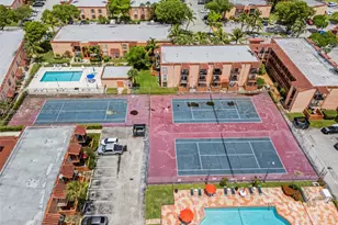 7220 Fairway Dr, Miami Lakes, FL 33014 - Photo 30