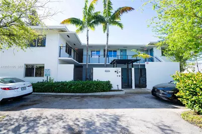 2400 NE 26th St #8, Fort Lauderdale, FL 33305 - Photo 1
