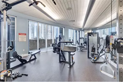 185 SW 7th St #2603, Miami, FL 33130 - Photo 18