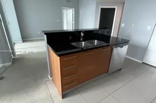 253 NE 2nd St, Miami, FL 33132 - Photo 24