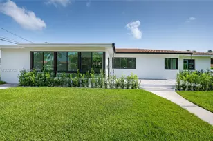 1621 S Treasure Dr, North Bay Village, FL 33141 - Photo 6