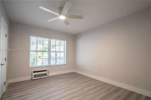 2420 Flamingo Dr, Miami Beach, FL 33140 - Photo 16