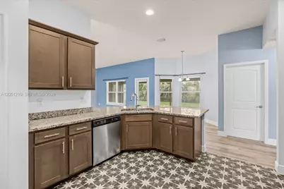 4900 NW Ironton Ave, Port Saint Lucie, FL 34983 - Photo 8