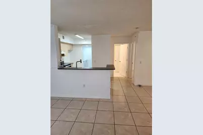 2433 Centergate Dr #203, Miramar, FL 33025 - Photo 4