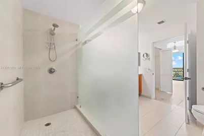 8390 SW 72nd Ave #702, Miami, FL 33143 - Photo 16