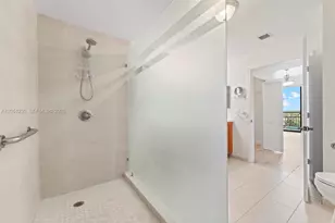 8390 SW 72nd Ave, Miami, FL 33143 - Photo 16