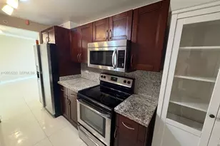 1881 Washington Ave, Miami Beach, FL 33139 - Photo 4
