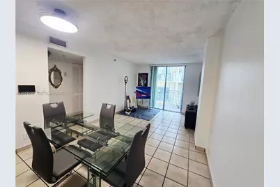 546 SW 1st St #607, Miami, FL 33130 - Photo 12