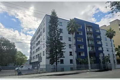 546 SW 1st St #607, Miami, FL 33130 - Photo 10