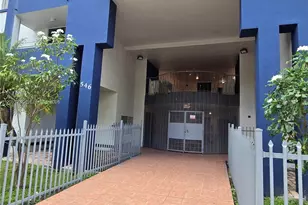 546 SW 1st St, Miami, FL 33130 - Photo 2