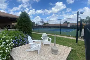 8015 SW 21st Ct, Davie, FL 33324 - Photo 2