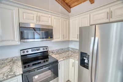 8015 SW 21st Ct #8015, Davie, FL 33324 - Photo 10