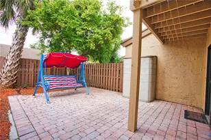 8015 SW 21st Ct, Davie, FL 33324 - Photo 6